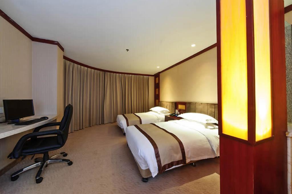 Hotel New East