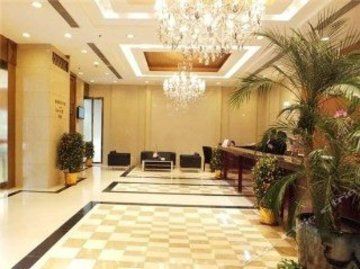 Hotel New East 4*